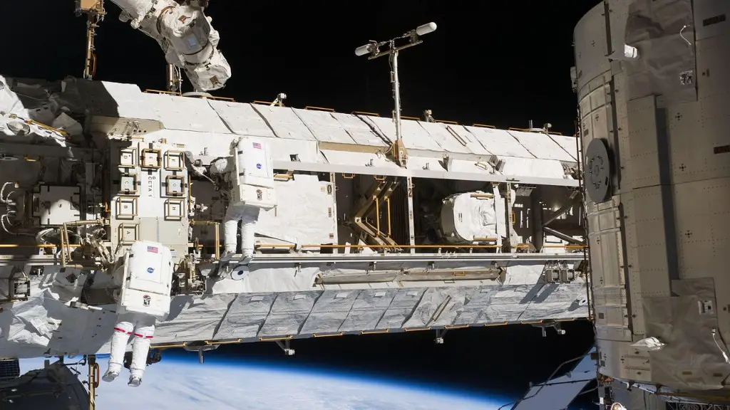 Does elon musk on spacex?